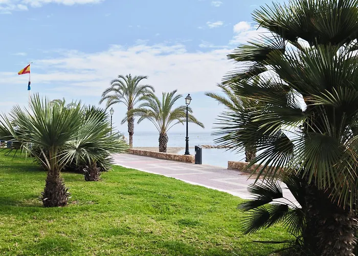Casa Nathan - Seaside Comfort In Historic Center